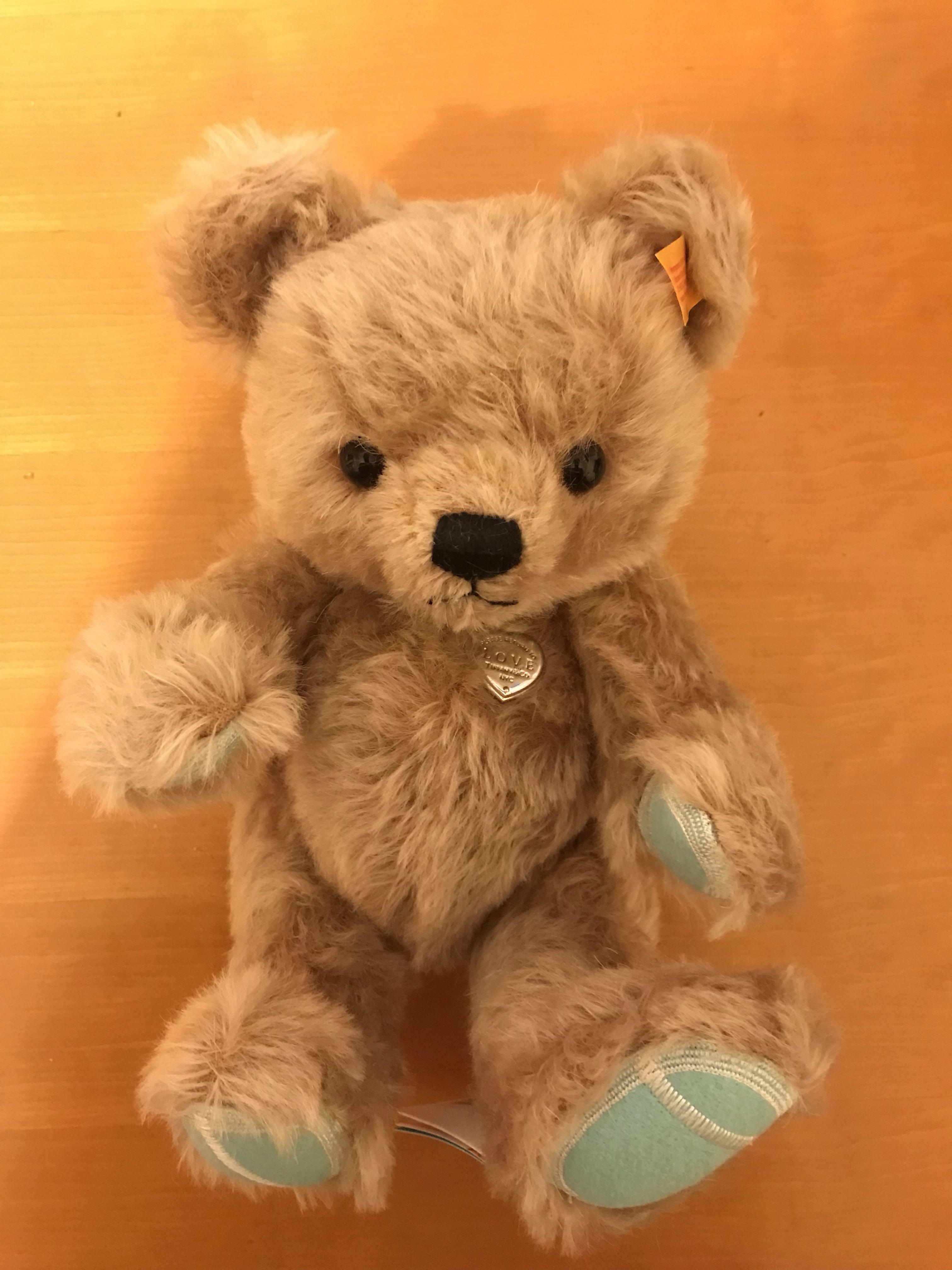 Tiffany x steiff hotsell