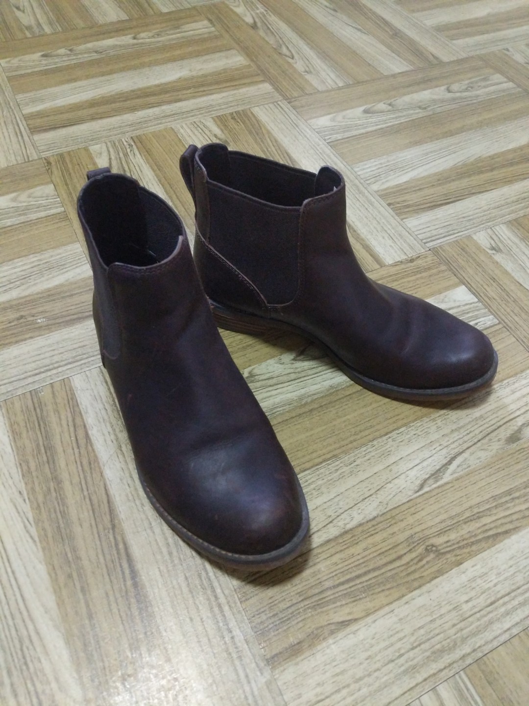 Women's magby on sale chelsea boots