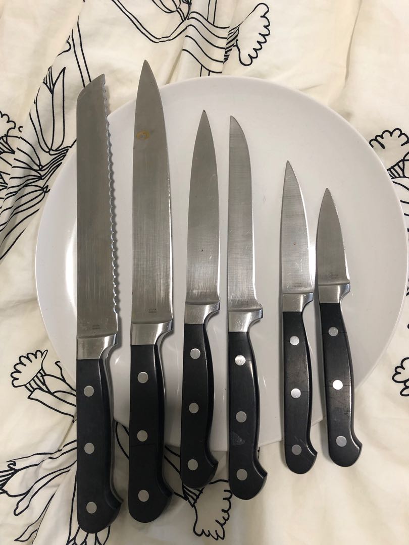 Wolfgang Puck Knife Set + Block, Furniture & Home Living, Kitchenware