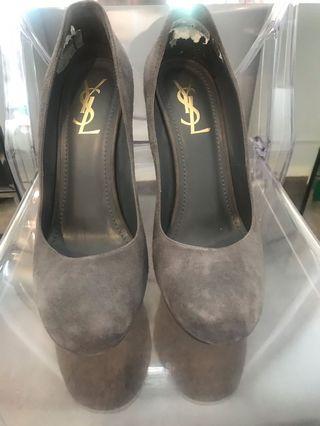 Yves Saint Laurent Heels