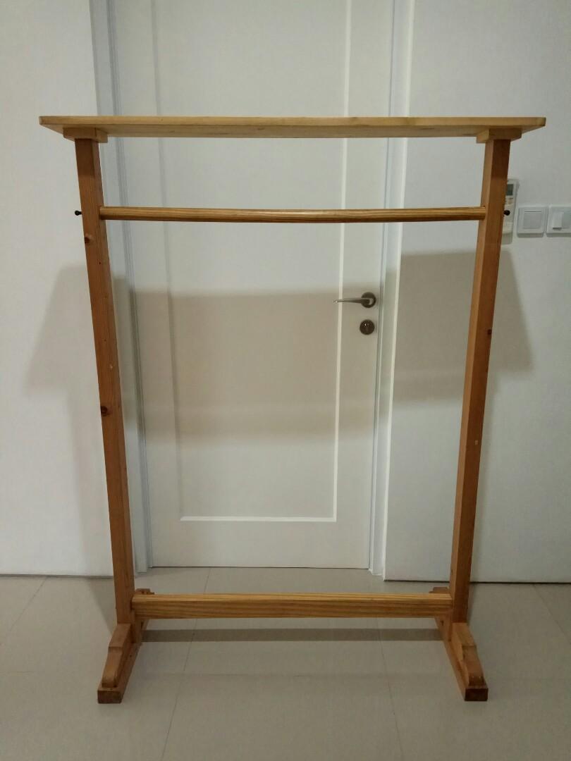 Gawang Baju Kayu Perabotan Rumah Di Carousell