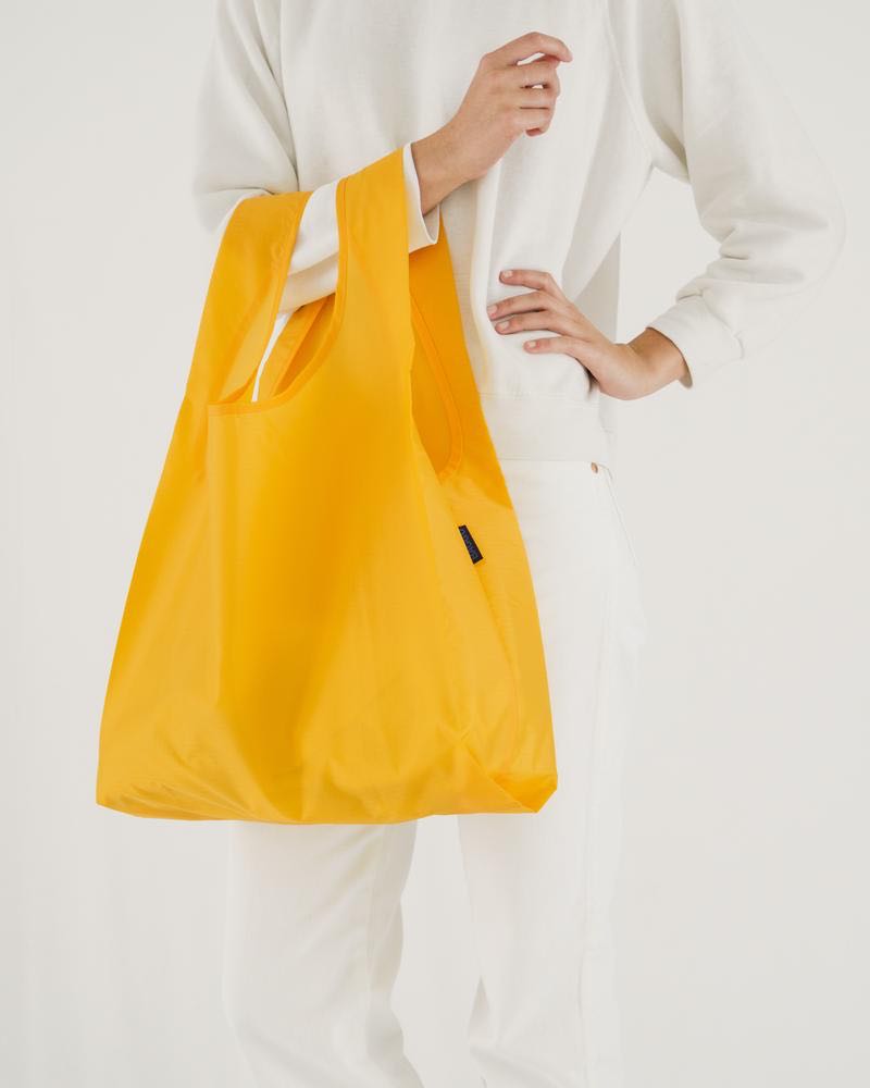 BAGGU Standard - Yolk, Women's Fashion, Bags & Wallets, Sling Bags on ...