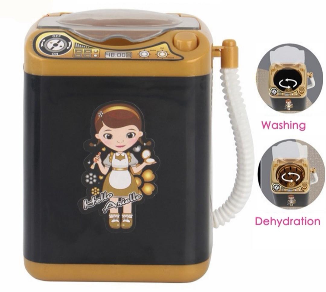 (SOLD) Beauty Blender Mini Washing Machine, Beauty & Personal Care