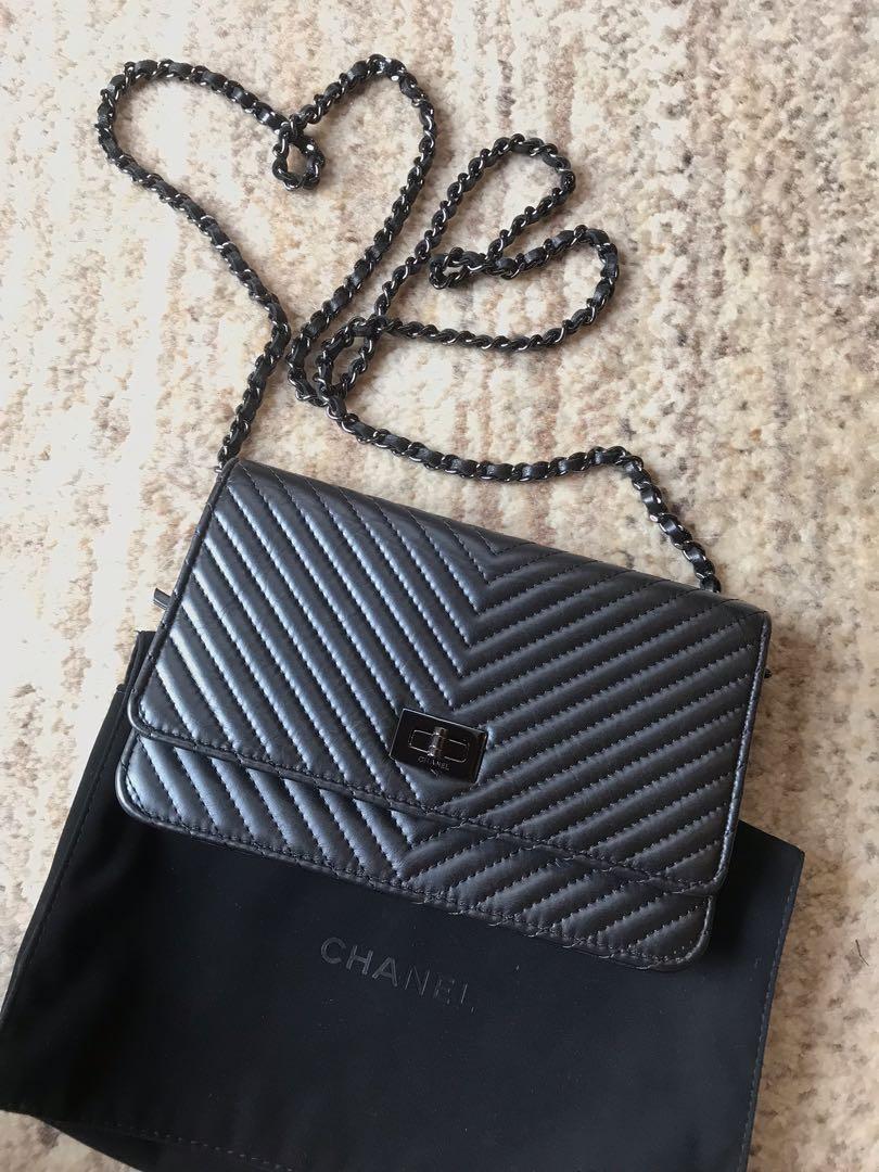 Chanel Reissue All Black Chevron Wallet On Chain (WOC)