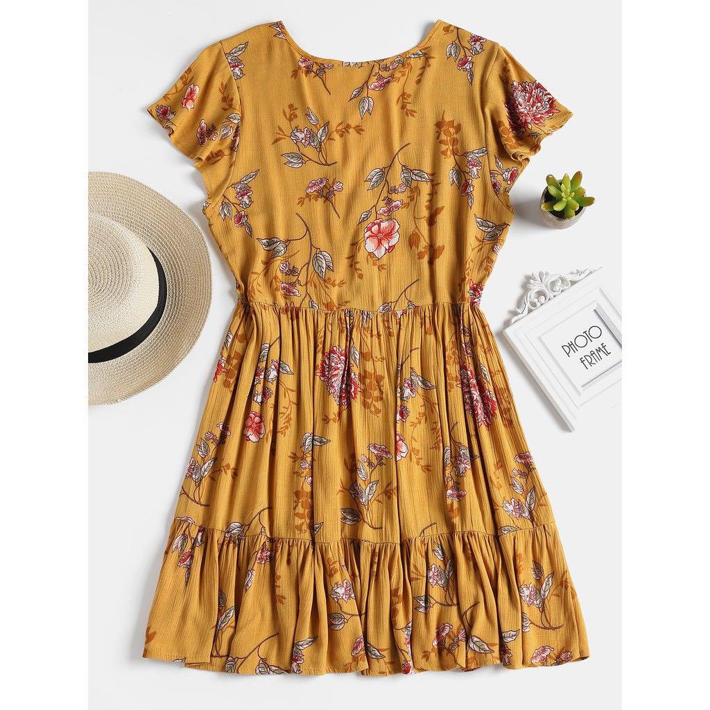 Dress (Category: Dresses) located in Puerto Princesa. Submitted by mean01 (Listing ID 235517828, Image 3). Description: Used once in good condition. Pretty in actual, same as the photos uploaded.