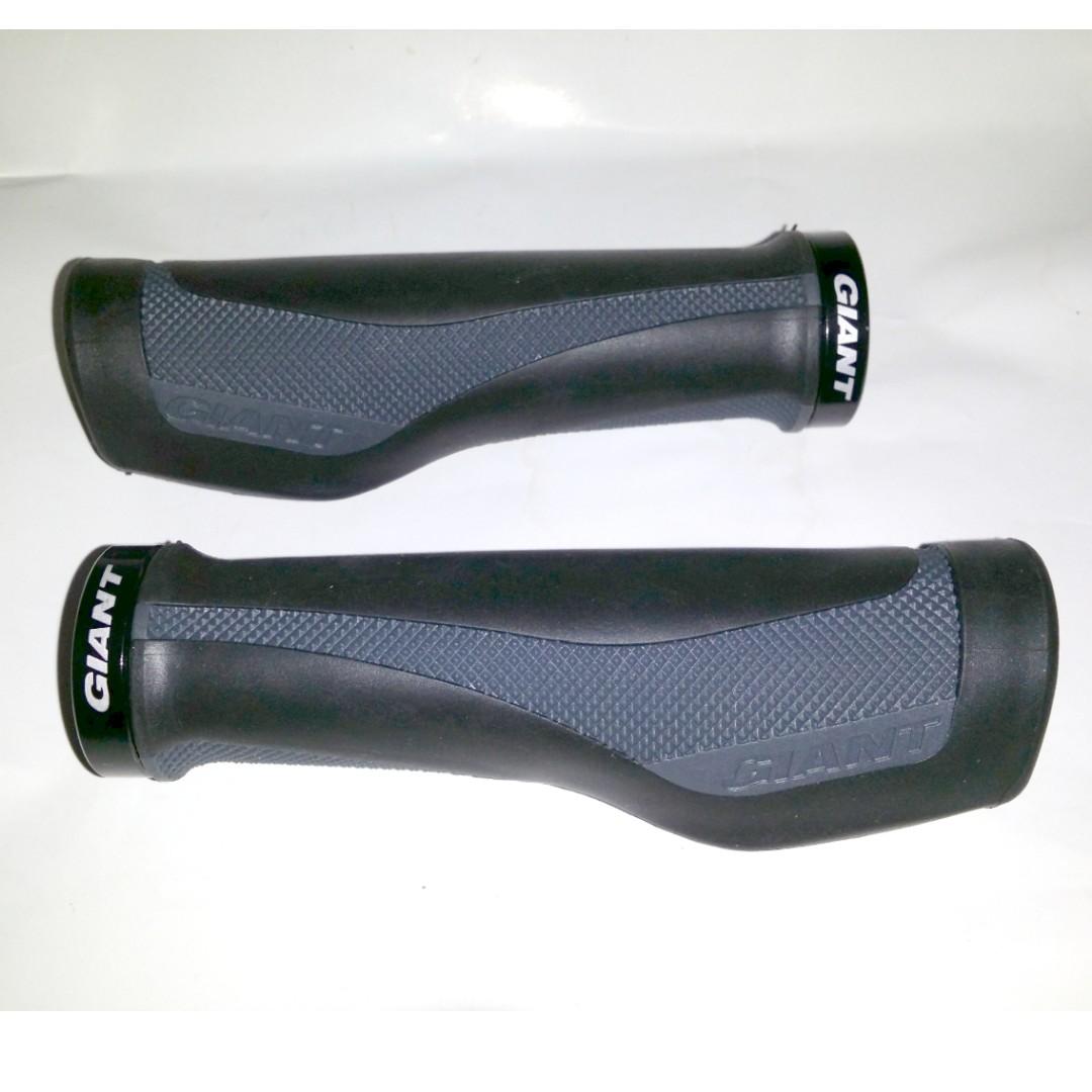 giant handlebar grips