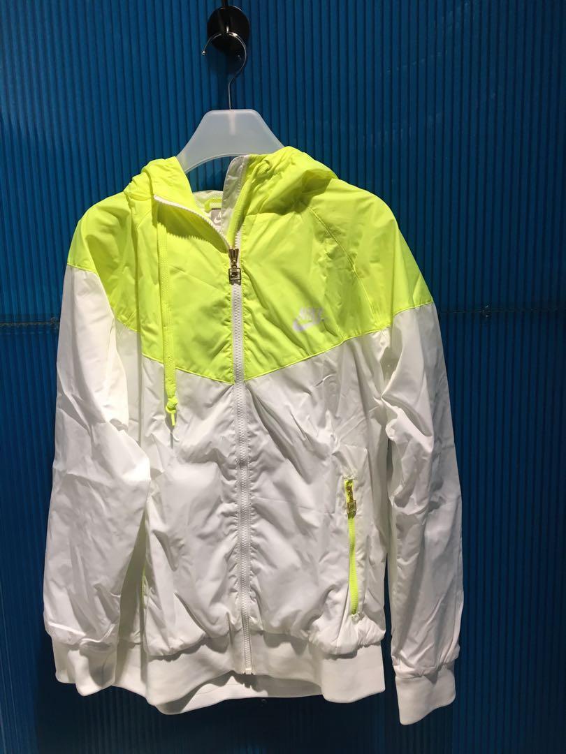 buy nike windbreaker