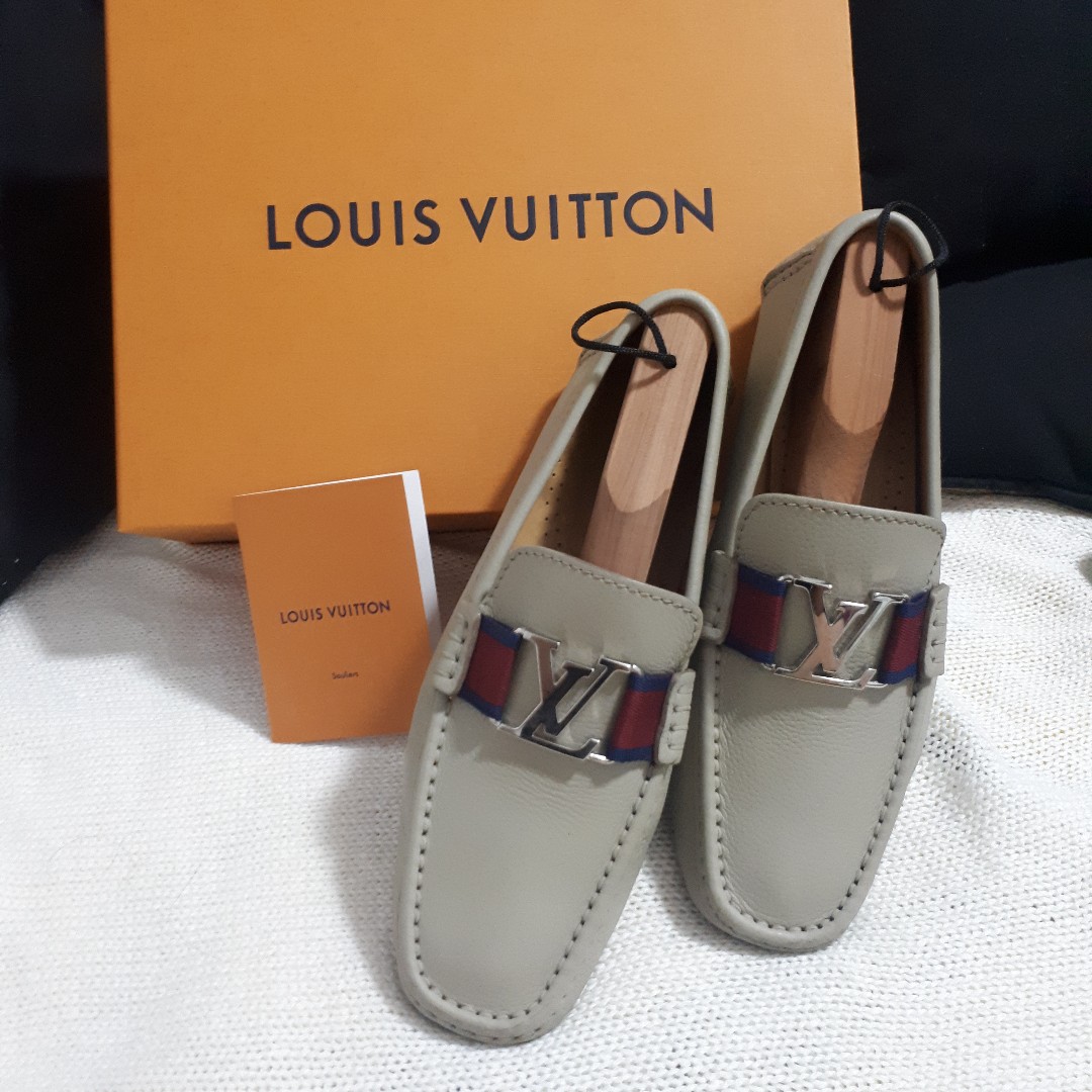 Prppre-owned Authentic Men's Louis VUITTON Monte Carlo Moccasin in