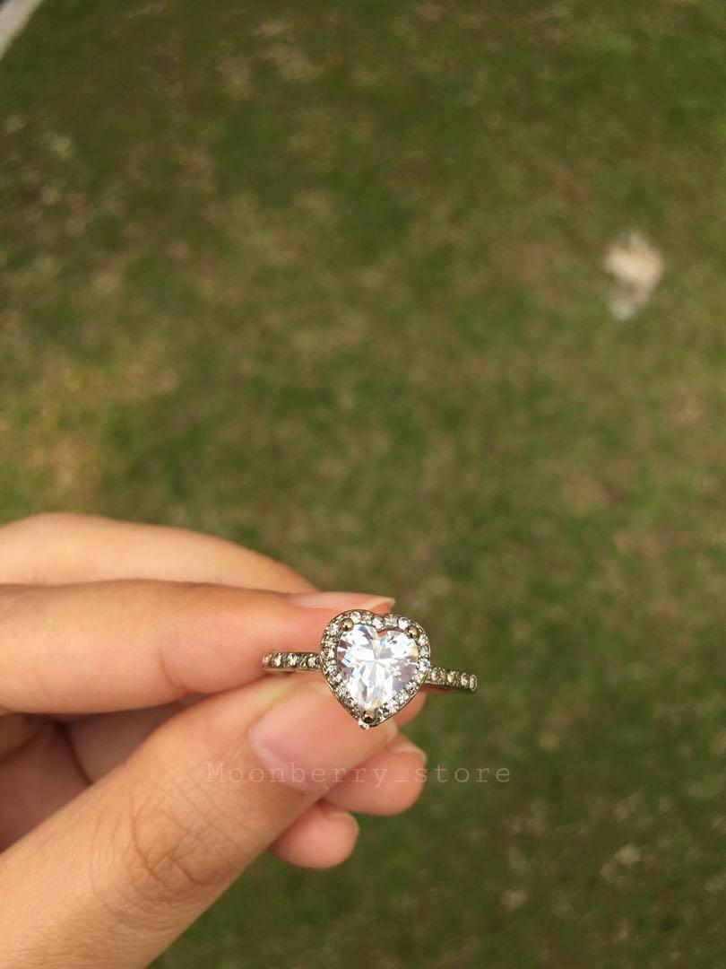 Top Ten Floo Y Wong Artist Saiz Cincin Pandora