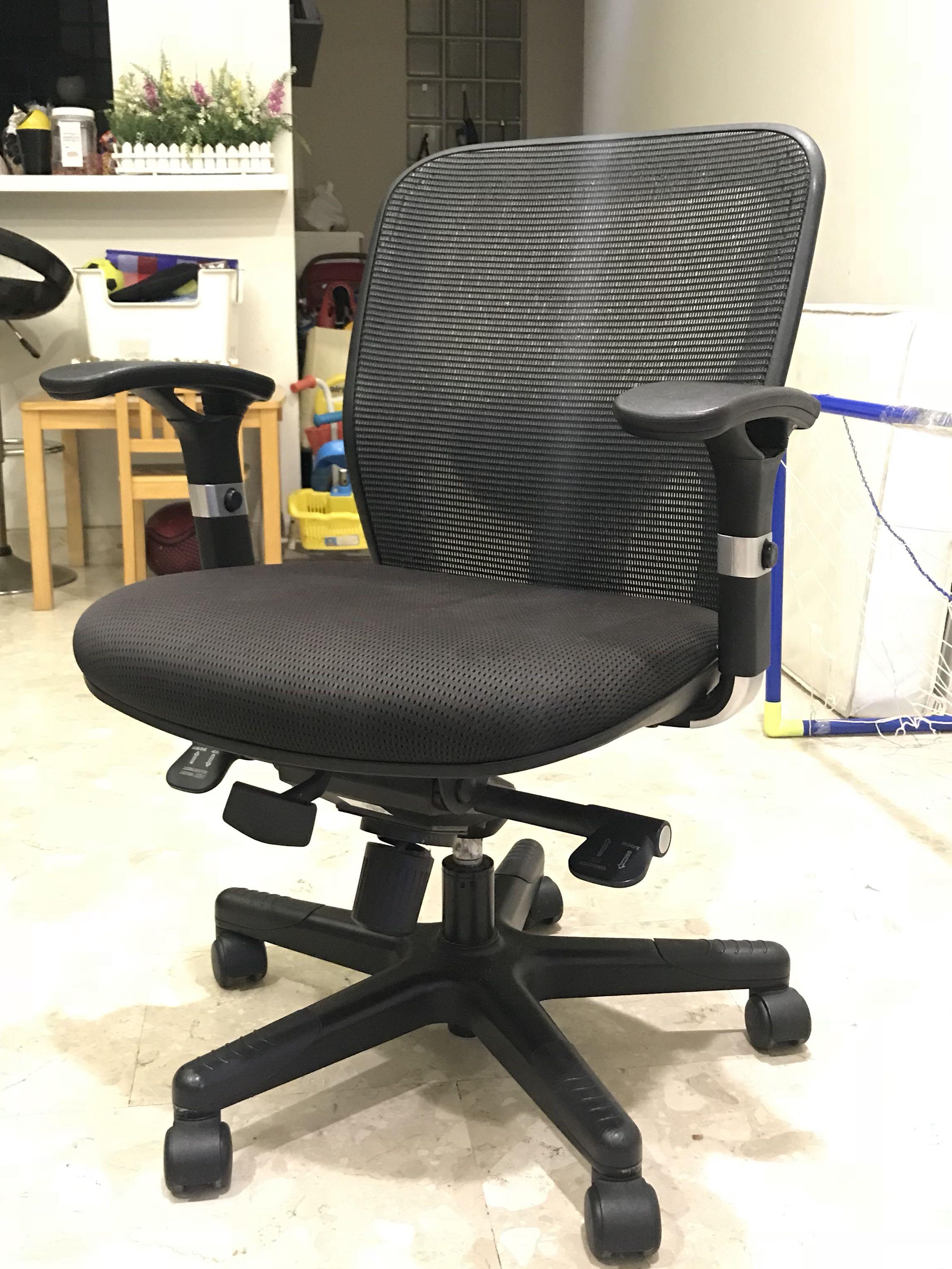 Q mesh sale chair