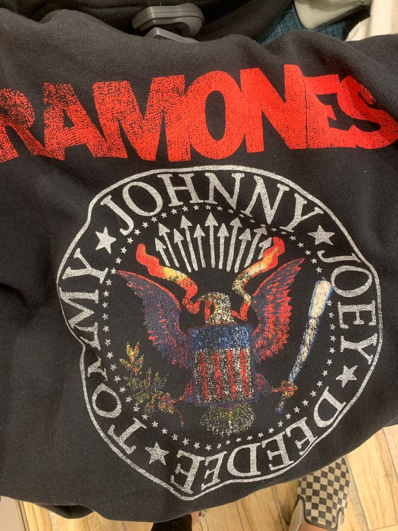 Ramones sweatshirt pull and bear shop
