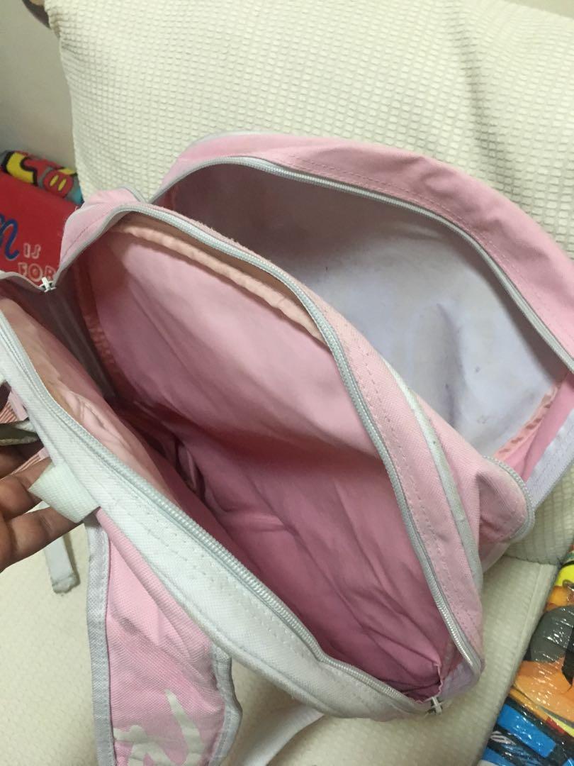 Roxy backpack original (Category: Backpacks) located in Quezon City. Submitted by krisallie (Listing ID 235599510, Image 2). Description: Original. Bought in Australia. .
