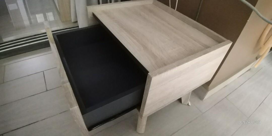 Side Table (Category: Tables & Sets) located in Singapore. Submitted by ahtik1973 (Listing ID 235580941, Image 2). Description: Condition 8/10 Measurement - 340mm(width), 430mm(length), 360mm (height). Self collect at Canberra Drive or meet up at Sun Plaza.