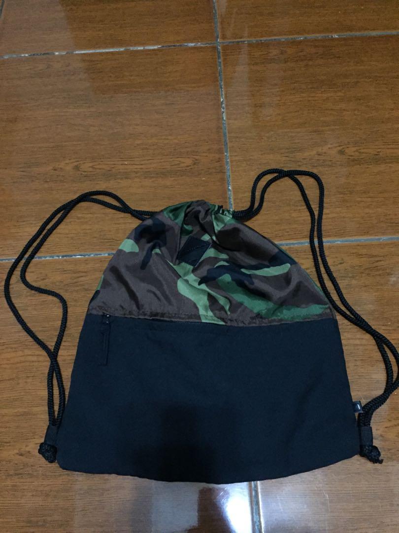 String store bag penshoppe