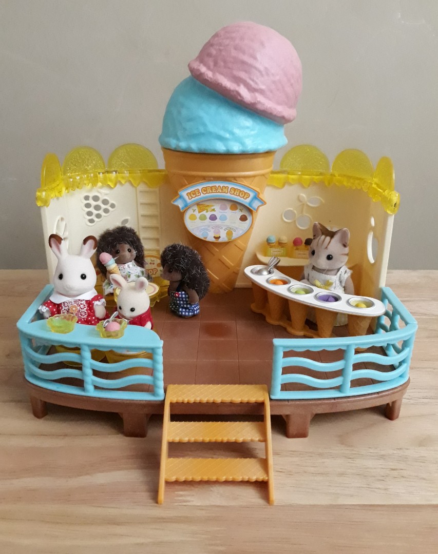 sylvanian families seaside ice cream shop
