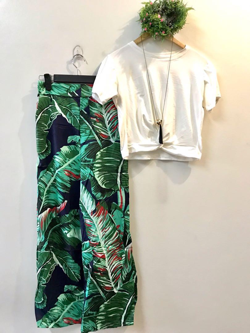 Terno leaf print square pants and blouse, Women's Fashion, Bottoms, Other  Bottoms on Carousell