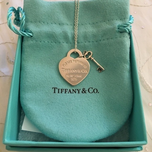 Tiffany Co Heart Tag Key Pendant Necklace Women S Fashion - Tiffany And Co Heart Tag Key Pendant Tiffany Co Heart Tag Key Pendant Necklace Women S Fashion - Tiffany And Co Heart Tag Key Pendant