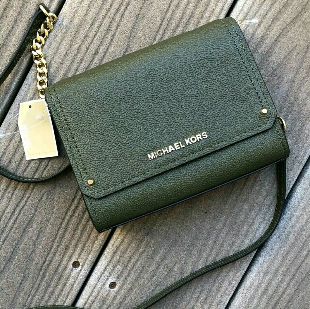 michael kors hayes small clutch