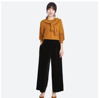 Uniqlo Velvet Wide Pants