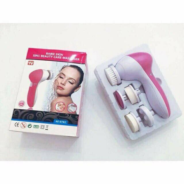 5 in 1 Beauty Care Massager (Category: Massage Devices) located in Quezon City. Submitted by sunnyseven7 (Listing ID 235730409, Image 1). Description: Sand Sheet Massager Sponge Facial Scrub Brush Spa Facial Cleanser.