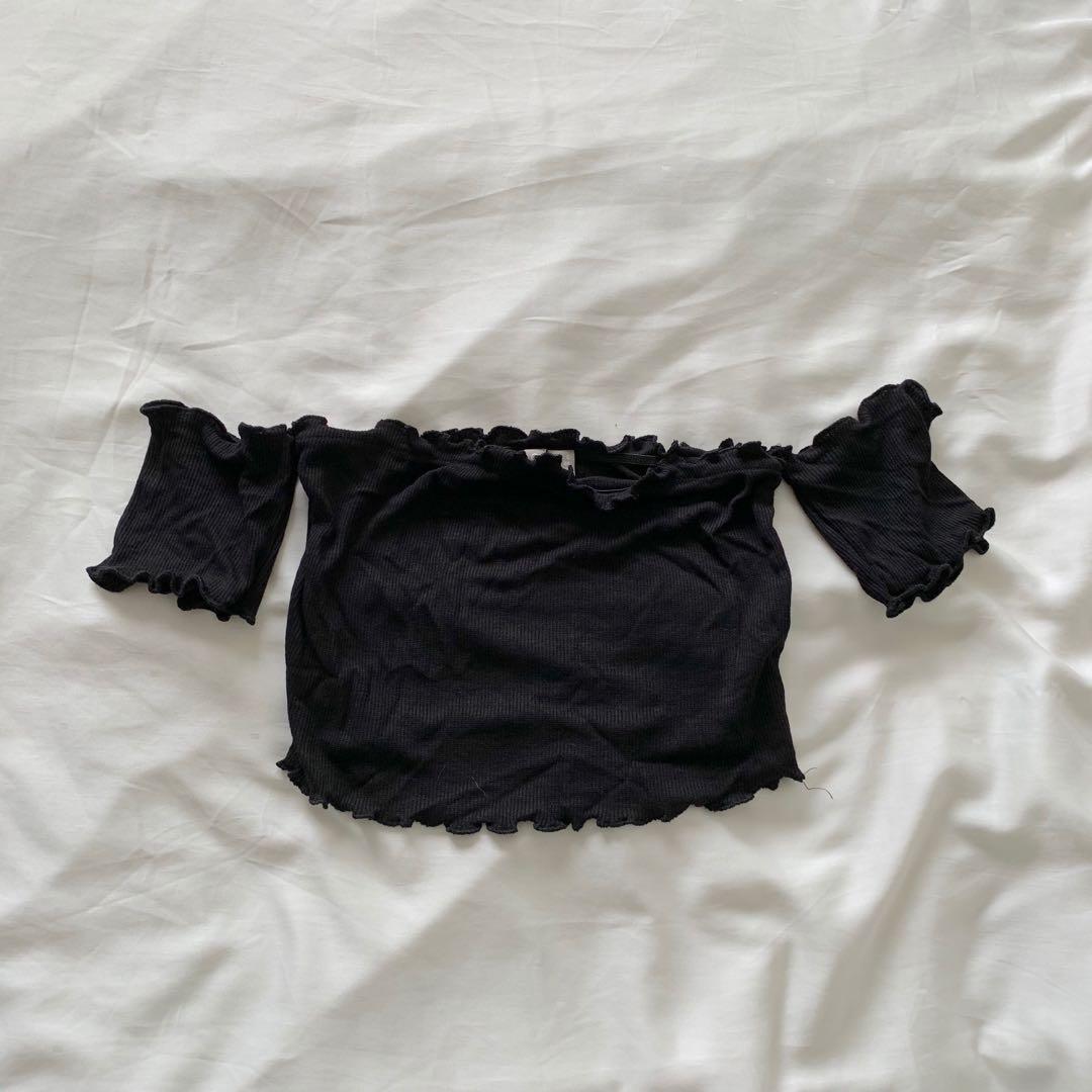 Lettuce edge off the shoulder 2025 top