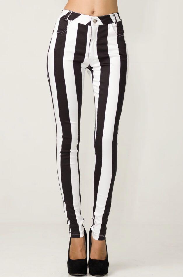 Black striped jeans, Women's Fashion, Bottoms, Jeans Leggings on Carousell