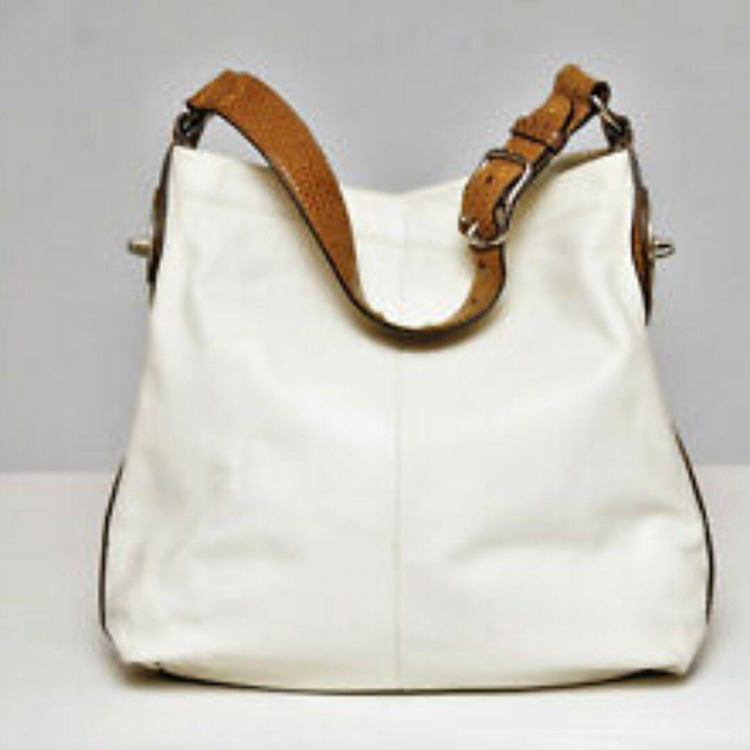 coach cream shoulder bag