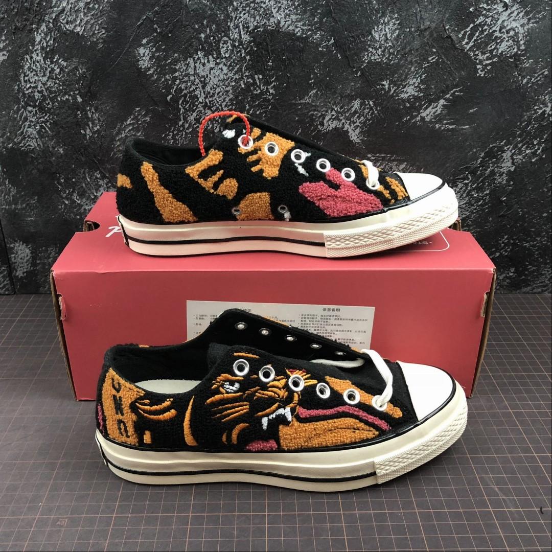 Converse x UNDEFEATED Chuck 70