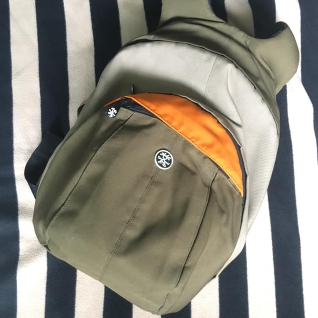 Crumpler Sinking Barge Camera/Laptop Bag (Category: Camera Bags & Carriers) located in Manila. Submitted by all.dressed.up (Listing ID 235747366, Image 1). Description: Crumpler Sinking Barge Camera/Laptop Bag VGUC #carousellxpaymaya 3,800 open for layaway.