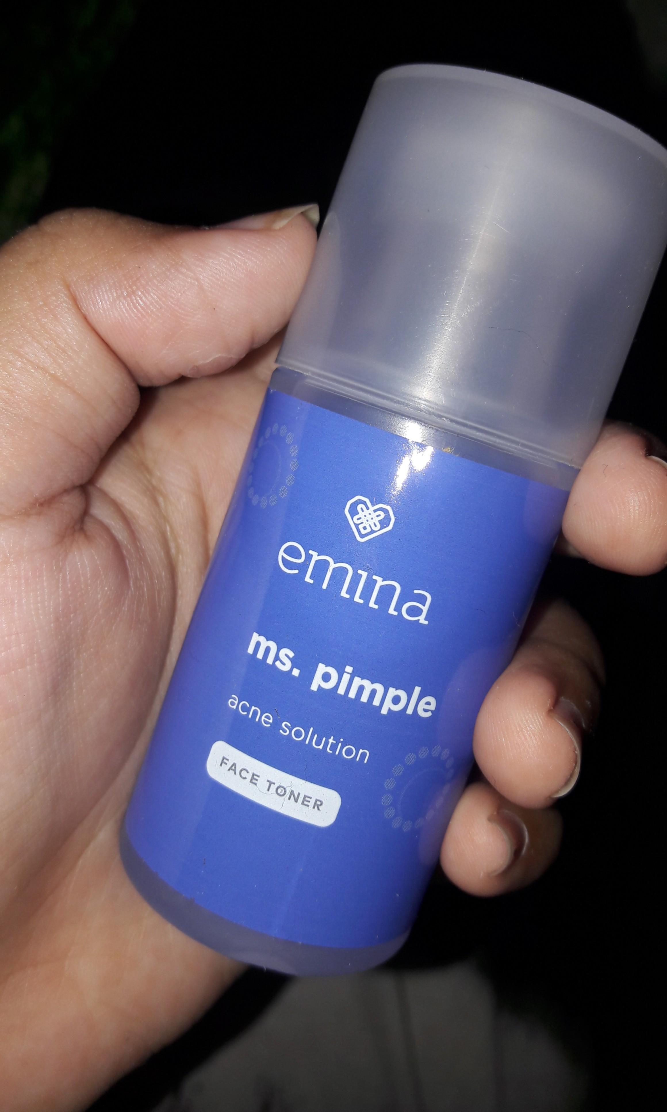 emina acne toner