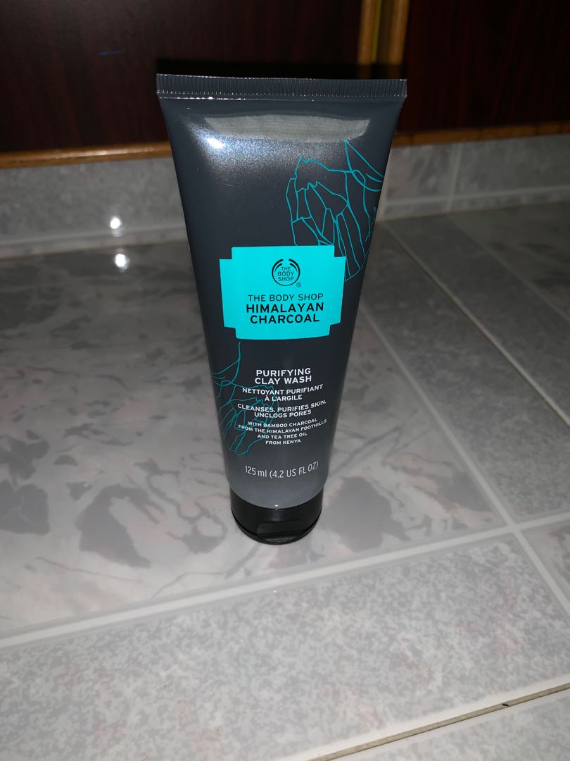 himalayan charcoal facial wash