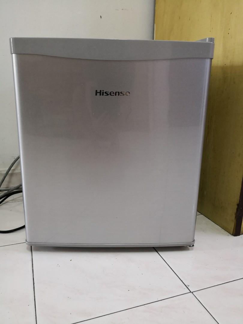 Hisense Mini Bar Fridge 60L, TV & Home Appliances, Kitchen Appliances