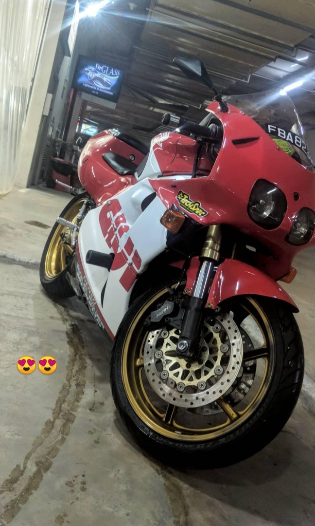 Honda RVF 400, Motorcycles, Motorcycles for Sale, Class 2A on Carousell