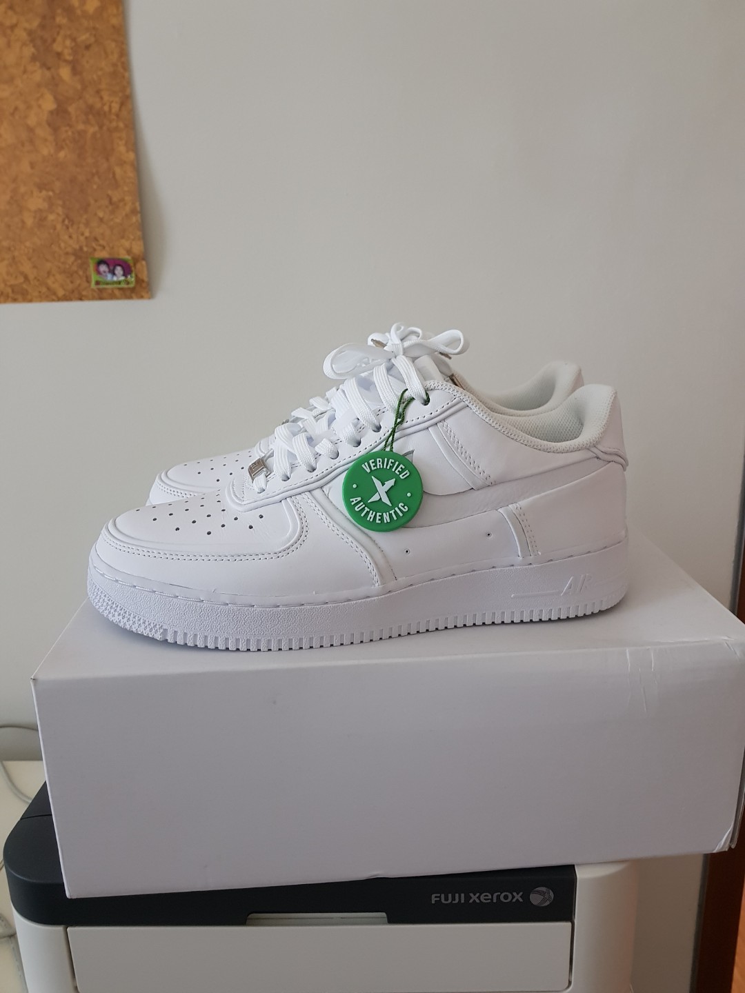 john elliot nike