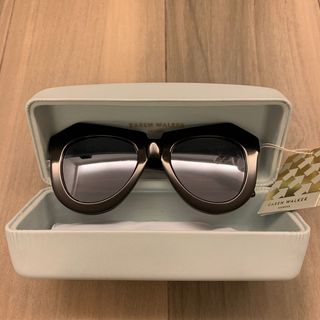 （分類：）位於 。 由 sickjoke 提交（商品編號 235656473，圖片 1）。簡介： 。