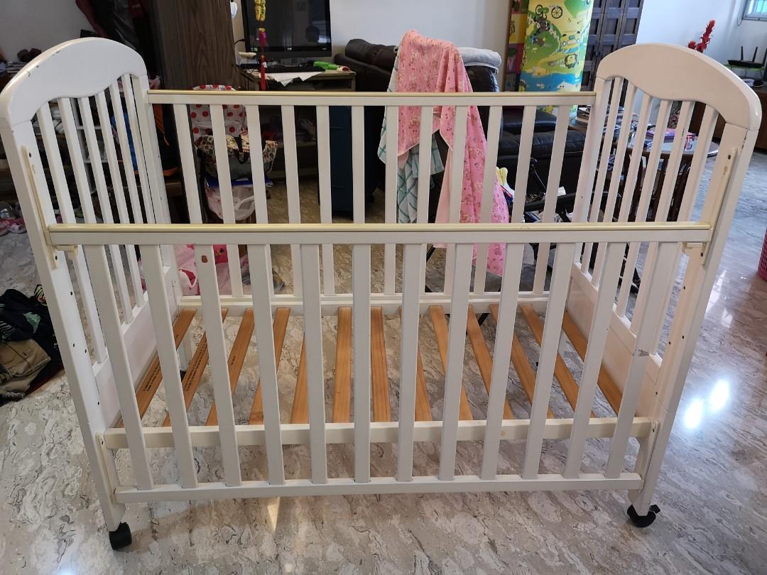 Mama Love convertible baby cot and toddler bed, Babies & Kids, Baby