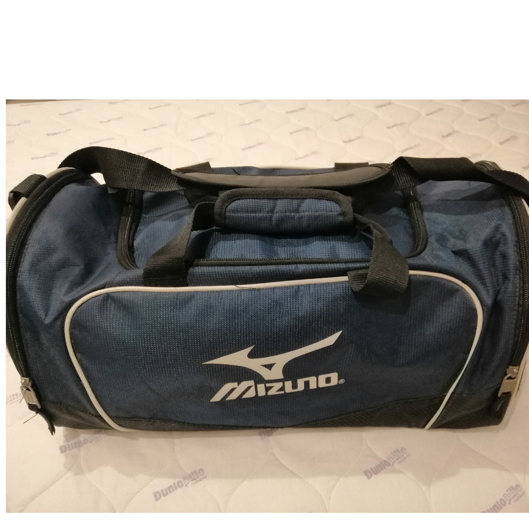 mizuno duffle bag