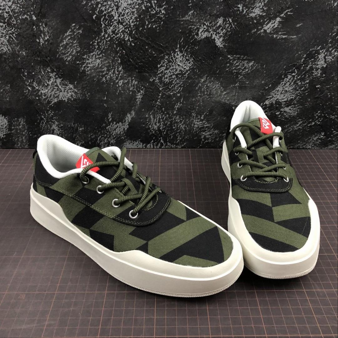 Nike westbrook 0.3 top