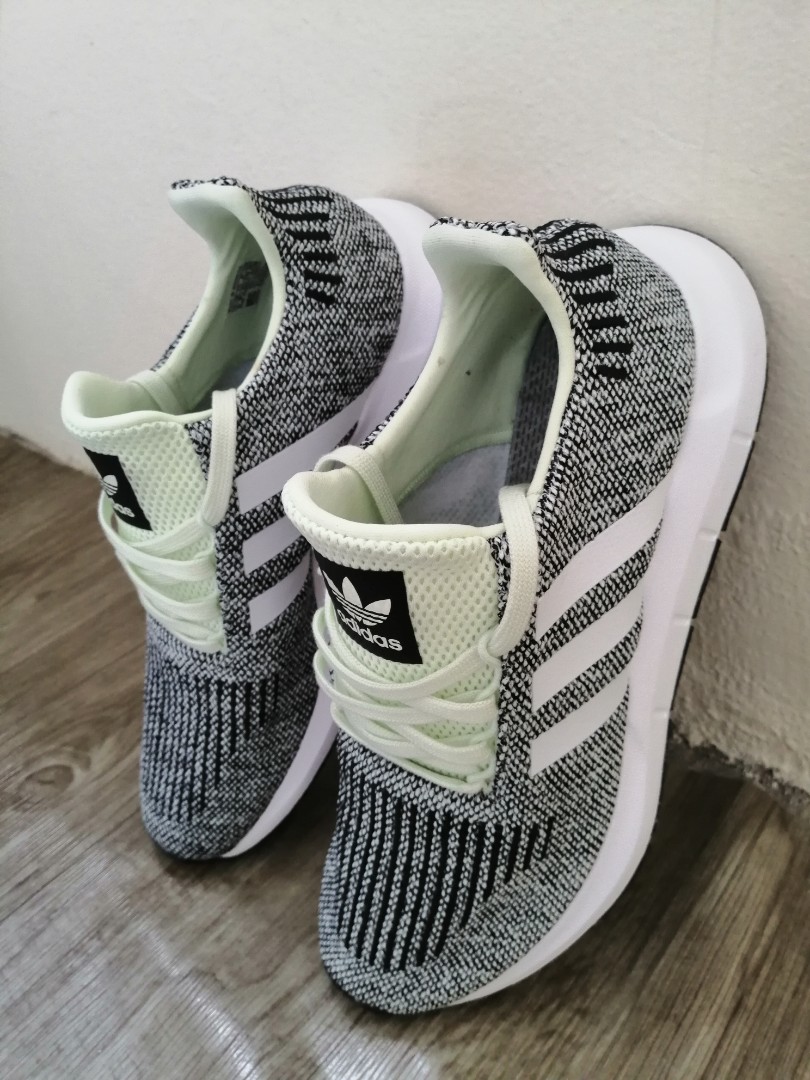 Adidas swift run shop cq2121