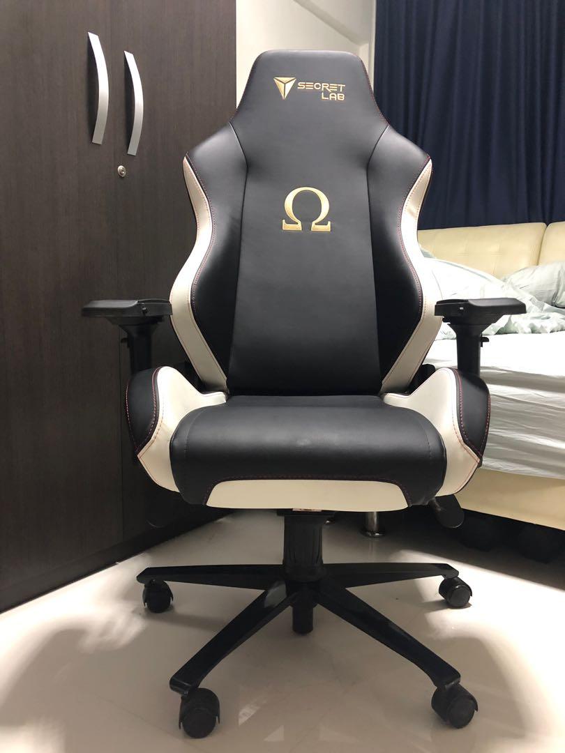 Secret Lab Omega Classic Gaming Chair Furniture Home Living Furniture Chairs On Carousell