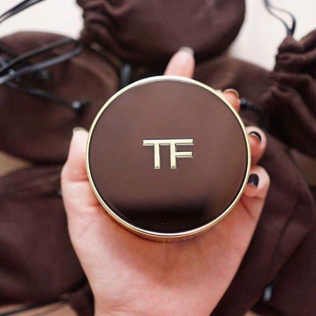 Tom Ford Traceless Touch Foundation Spf 45 Pa Case Cushion 1 5 Cream Beauty Personal Care Face Makeup On Carousell