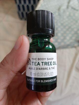 Body shop tea tree oil and MARIO BADESCU FACIAL MIST