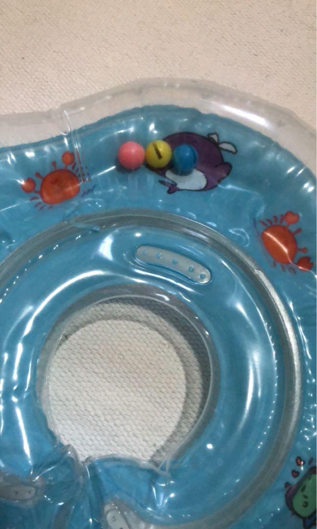 Baby Floater (Category: Bathtub & Bath Accessories) located in Las Pinas. Submitted by momma_on_a_hunt_ph (Listing ID 235927016, Image 2). Description: Pumped but never used..