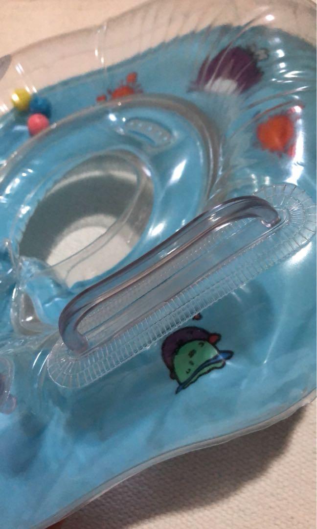 Baby Floater (Category: Bathtub & Bath Accessories) located in Las Pinas. Submitted by momma_on_a_hunt_ph (Listing ID 235927016, Image 3). Description: Pumped but never used..