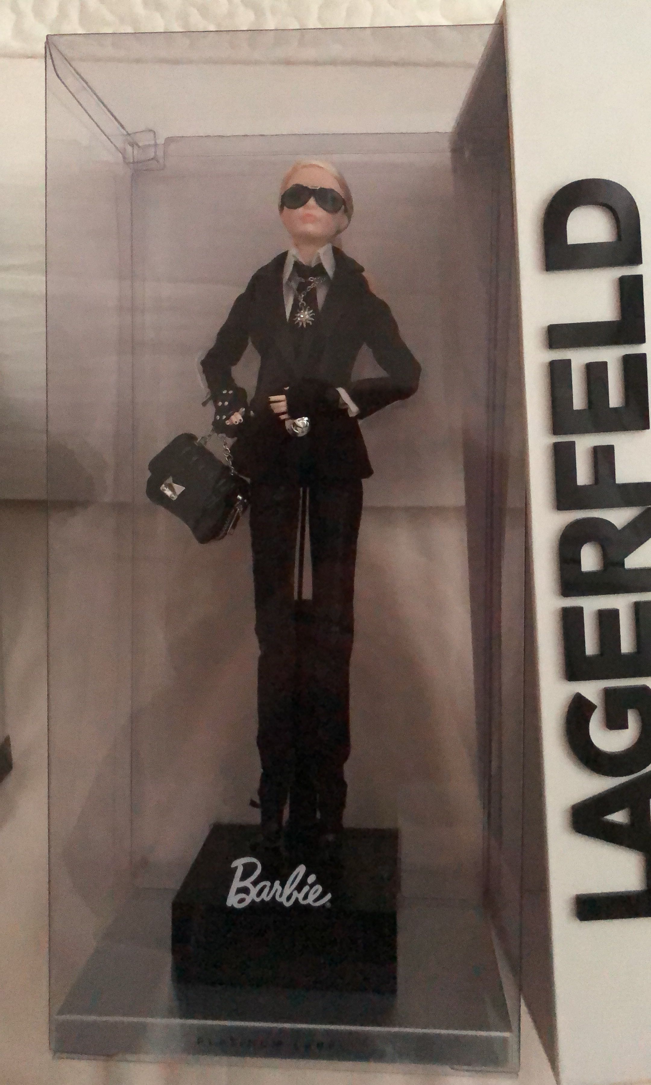 barbie karl lagerfeld