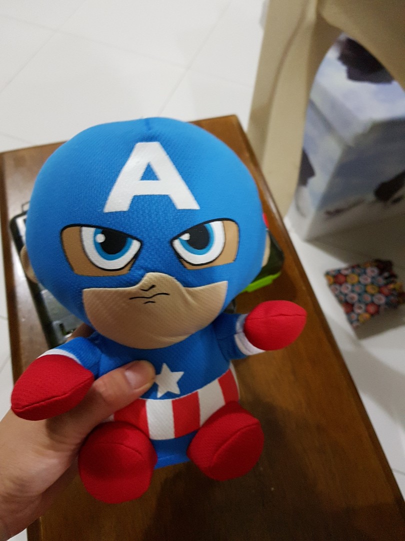 Captain american, Hobbies & Toys, Toys & Games on Carousell