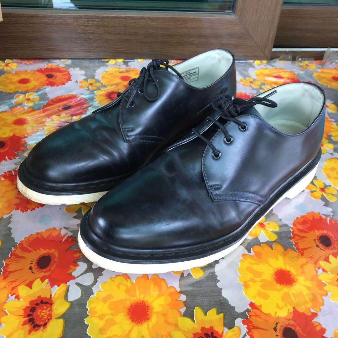 Dr Martens Whitney Black and White Noir Size 43 Men s Fashion