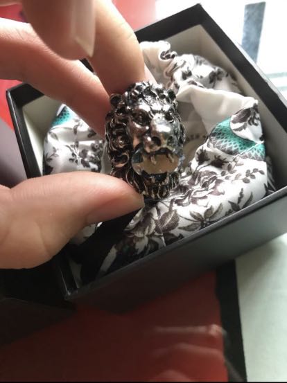 Gucci silver cheap lion ring