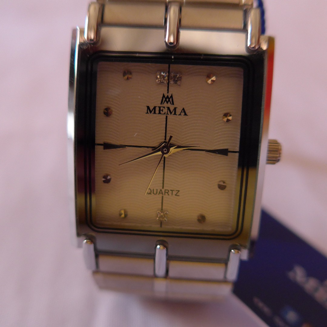 Mema quartz price top