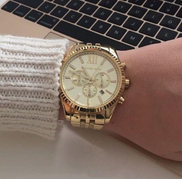 Michael Kors Oversized Gold Watch (MK 8281), Women's Fashion, Watches &  Accessories, Watches on Carousell